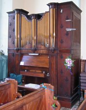Organ - Sulby Methodist Chapel